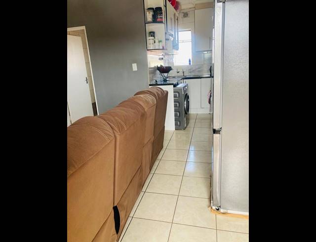 2 BEDROOM APARTMENT FOR SALE IN FLEURHOF